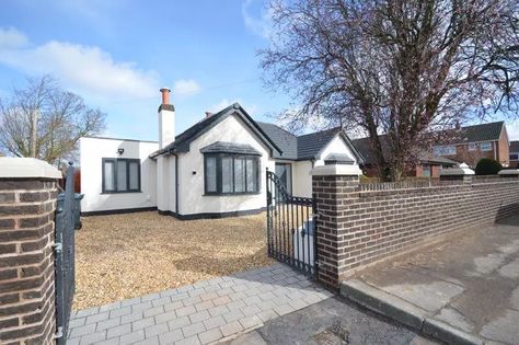 Contemporary Bungalow, Detached Bungalow, Treasure Map, Bungalows For Sale, Estate Agents, 4 Bed, Estate Agent, Property For Sale, Bungalow