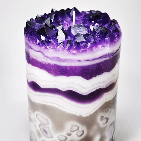 Purple Pillar Candles, Boho Candles, Candles Homemade, Boho Candle, Diy Candles Homemade, Diy Aromatherapy Candles, Halloween Apothecary, Chic Candles, Candles Ideas