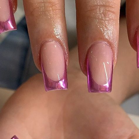 Baby Pink Chrome Nails French Tip, French Pink Chrome Nails, Pink Crome Nails French Tip, Graduate Nails, Pink Chrome Nails French Tip, Pink Chrome Nails Designs, Pink Chrome French Tip, Pink Chrome French Tip Nails, Pink Chrome French