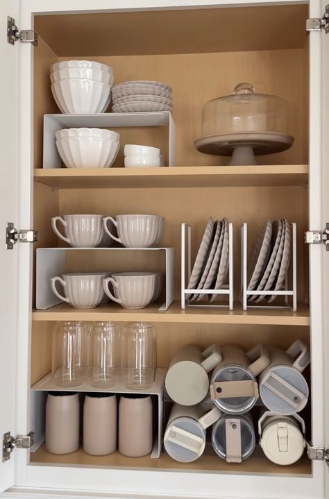 Kitchen Cookware Organization, Credenza Organization, Under Counter Organization, Kitchen Closet Organization, Plate Organization, Organised Aesthetic, Kitchen Cabinets Organization, House Organisation, Organized Home