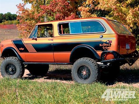 1980 Scout Traveler drivers Side View Photo 15246362 Old Lifted Trucks, International Scout 2, Scout Truck, Lifted Tundra, International Pickup Truck, International Scout Ii, Tundra Truck, Custom Lifted Trucks, International Harvester Scout