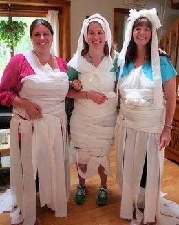 bridal shower game ideas..... please no   toilet paper dresses. I am allergic to some brands of toilet paper... I'm   serious. Toilet Paper Dress, Bridal Shower Game Ideas, Free Bridal Shower Games, Bridal Games, Bridal Shower Planning, Bride Shower, Bridal Bachelorette Party, Wedding Shower Games, Lingerie Shower