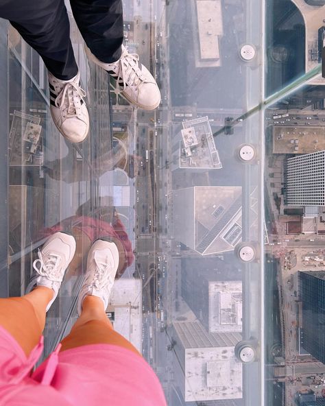 in the big city !!!!! 🚴‍♀️🚍🥂 Chicago Skydeck, Skydeck Chicago, Chi Town, The Big City, Big City, Chicago, Pins