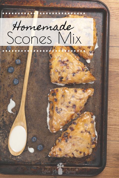 Make Ahead Simple Scone Mix Recipe - Little House Living Easy Scone, Baked Scones, Baking Scones, Scone Mix, Homemade Hot Chocolate Mix, Homemade Scones, Scones Ingredients, Slow Cooker Desserts, Homemade Muffins