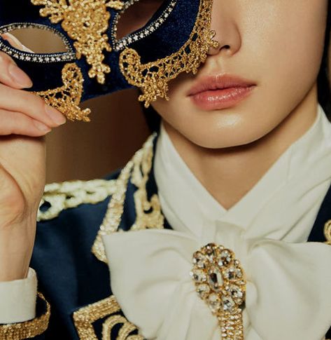 Royalty Core Aesthetic, Masquerade Aesthetic, Masquerade Outfit Ideas, Royalty Core, Masquerade Outfit, Prince Clothes, Royal Core, Blue Haired Girl, The Victorian Era