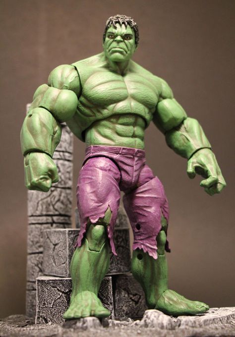 The Hulk (Marvel Legends) Custom Action Figure Hulk Vs Juggernaut, Hulk Pictures, Banner Hulk, Marvel Figures, Fondant Ideas, Comic Book Guy, Hulk Action Figure, Iron Man Art, Marvel Figure