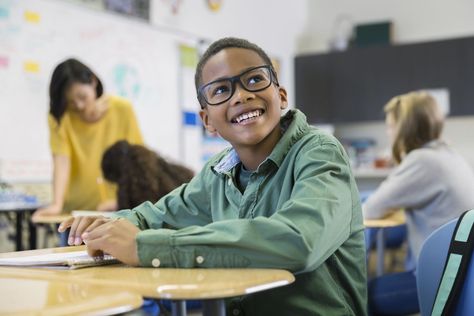 List of ways positive reinforcement is a better alternative to use on students. Behavior Interventions, Special Needs Students, Behavior Disorder, Student Behavior, Vision Problems, Eye Exam, Healthy Eyes, Eyes Problems, Cool Mom