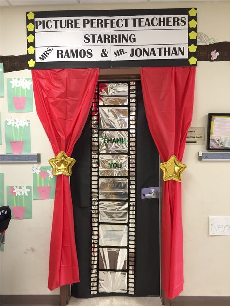 Hollywood Back To School Theme, Teacher Appreciation Movie Theme, Cinema Classroom Theme, Movie Theme Teacher Appreciation Week, Hollywood Door Decorations, Movie Theater Classroom Ideas, Cinema Theme Decoration, Teacher Appreciation Week Hollywood, Hollywood School Theme