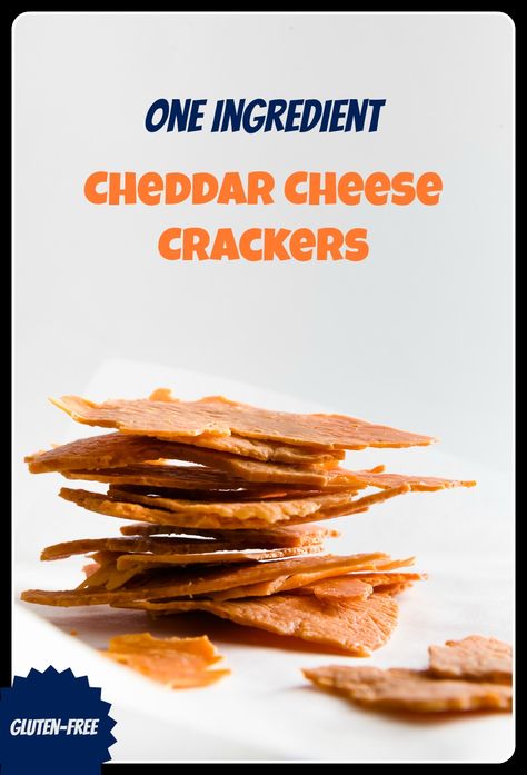 One Ingredient Cheddar Cheese Crackers Dehydrated Cheese, Eggplant Parmesan Easy, Homemade Ritz Crackers, Keto Cheese Chips, Cheese Cracker Recipe, Crackers Appetizers, Seasoned Crackers, Ritz Cracker Recipes, Cheddar Crackers