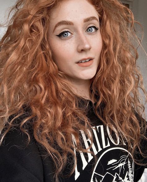 Janet Devlin, Gorgeous Hair, Buzzfeed, Redheads, Beautiful Hair, Breaking News, Dreadlocks, Hair Styles, Hair