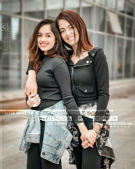 L(*OεV*)E Bestie Dp, Twins Posing, Sisters Photoshoot Poses, Sister Poses, Sisters Photoshoot, Best Friend Poses, Bff Photoshoot Poses, Friend Poses Photography, Stylish Photo Pose