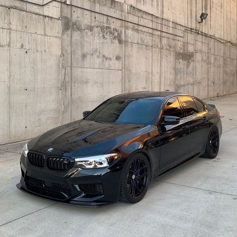 HRE Performance Wheels no Instagram: “Mean #M5 looking too good in all black 😍 #F90 rocking #P101SC in Satin Black @modecarbon #hrewheels #industrystandard #since78 #bmw” E60 Bmw, M5 F90, Mobil Bmw, Бмв X6, Dream Cars Bmw, Lux Cars, Bmw I8, Street Racing Cars, Super Luxury Cars