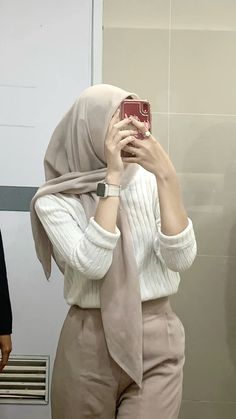 Ootd Kuliah Hijab Simple, Ootd Ideas Hijab, Casual Hijab Outfit Simple, Ootd Kulot Hijab, Ootd Ngampus Hijab, Otdd Outfit Style Hijab, Outfit Study Tour, Outfit Kuliah Hijab, Simple Hijab Outfit