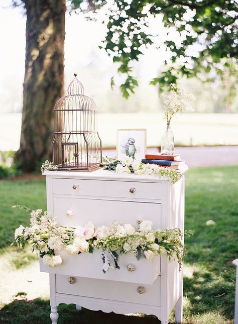 lovely ceremony decor. Dresser With Flowers, Elegant Backyard Wedding, Vintage Wedding Centerpieces, Bird Cage Decor, Shabby Chic Dresser, White Shabby Chic, Oregon Wedding, Decoration Inspiration, Gift Table