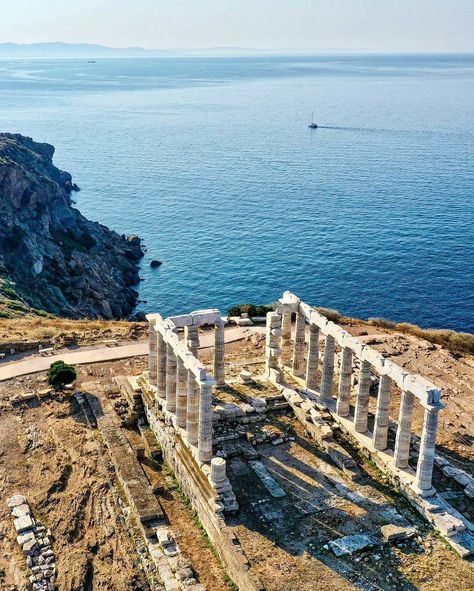 Poseidon Temple Greece, Poseidon Temple, Cape Sounion, Rain Collector, Hellenic Polytheism, Doric Order, Temple Of Poseidon, Mt Olympus, Ancient One