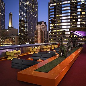 The Standard, Downtown L.A. hotel - Los Angeles, CA Rooftop Bars Los Angeles, Hotel Rooftop Bar, In And Out Burger, Mulholland Drive, Standard Hotel, Los Angeles Restaurants, Best Rooftop Bars, Los Angeles Hotels, Rooftop Lounge