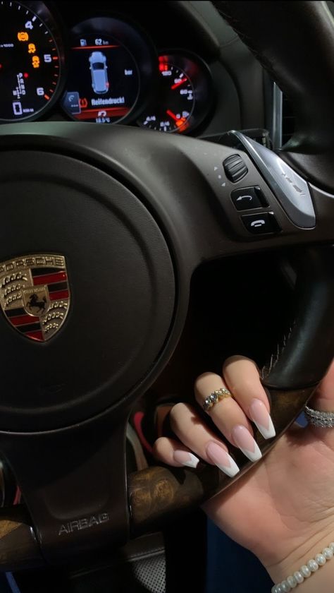 Porsche Garage, Porsche Classic, Life Vision Board, Porsche Macan, Luxury Lifestyle Dreams, Classy Cars, Fancy Cars, Porsche Panamera, Future Lifestyle