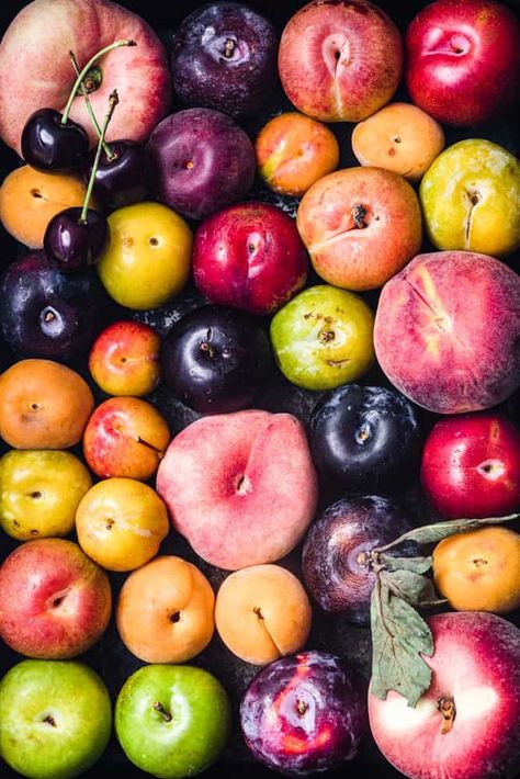 A summer galette that celebrates all the colors of the stone fruit rainbow! Can be made with peaches, plums, cherries, apricots, nectarines and more! #stonefruitgalette #stonefruit #rainbowfruit Rustic Galette, Summer Galette, Fruit Galette, Fruit Rainbow, Galette Recipe, Rainbow Stone, Stone Fruits, Rainbow Fruit, Fruit Filling