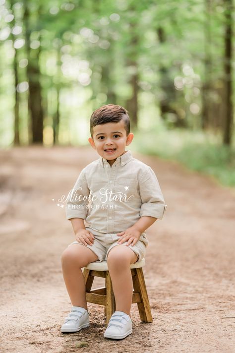 toddler sits on wooden stool in Yaddo Gardens during family photos with NY family photographer Nicole Starr Photography Boy Photoshoot Ideas, Boy Photoshoot, Wooden Stool, Family Of 4, Saratoga Springs, Spring Baby, Photographing Babies, Beautiful Family, Late Summer