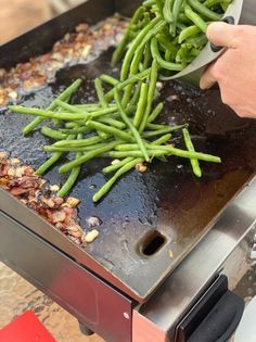 Green Bean Recipes On Blackstone, Outdoor Fryer Recipes, Royal Gourmet Griddle Recipes, Green Beans On Blackstone Griddle, Green Beans On Blackstone, Blackstone Veggies, Blackstone Green Beans, Green Beans Bacon, Griddle Ideas