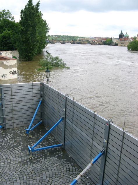 Mala Strana Flood Proof House, Flood Prevention, Underground Shelter, Flood Barrier, Flood Protection, Flood Wall, Planning Printables, Survival Prepping, Wall Ideas