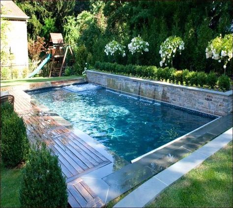 Patio Chico, Small Swimming Pool, Backyard Envy, Pool Oasis, Small Inground Pool, Backyard Pool Design, Kleiner Pool Design, Inground Pool Designs, Pools For Small Yards