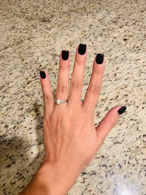 Square Oval Black Nails, Black Nails Squoval, Really Short Black Nails, Squoval Black Nails, Black Manicure Short Square, Squoval Nails Black, Black Nails With Design Ideas Short, Black Nails Gel Short, Black Squoval Acrylic Nails