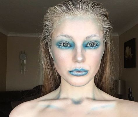 See this Instagram photo by @makeup.bynatalie • 134 likes | ice queen look for #halloween Ice Makeup, Makeup Looks Winter, Ice Queen Makeup, Ice Queen Costume, Freedom Makeup, Halloweenský Makeup, Queen Costume, Winter Makeup, Mermaid Makeup