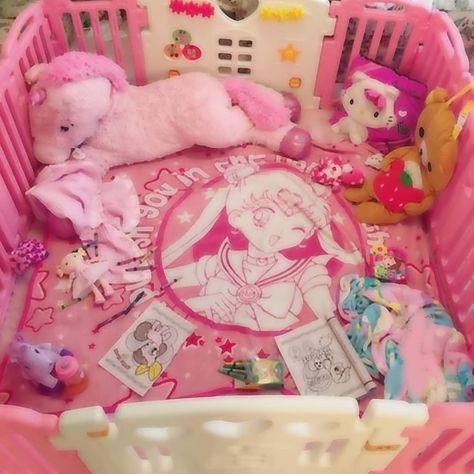 Ideas Habitaciones, Pet Spaces, Space Nursery, Space Room, Cute Room Ideas, Kawaii Room, Baby Time, Cute Little Things, Inner Child