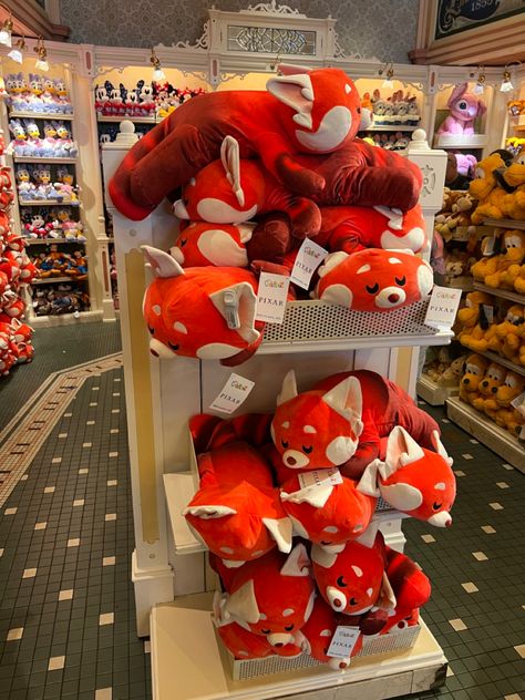 red panda plushies at disneyland ! 40 bucks 🫣 tags: red panda, red panda plush, red panda stuffed animal, turning red merch, turning red stuffie, turning red stuffed animal, turning red stuffed panda Turning Red Toys, Red Panda Plushies, Stuffie Aesthetic, Red Panda Aesthetic, Red Panda Stuffed Animal, Red Stuffed Animal, Disneyland Merch, Panda Merah, Turning Red Panda