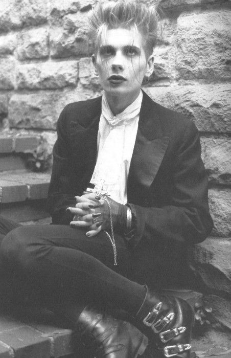 Post Punk Outfit, John Koviak, Traditional Goth, Blitz Kids, Doug Jones, Gothic Mode, 80s Goth, Dark Wave, Goth Guys