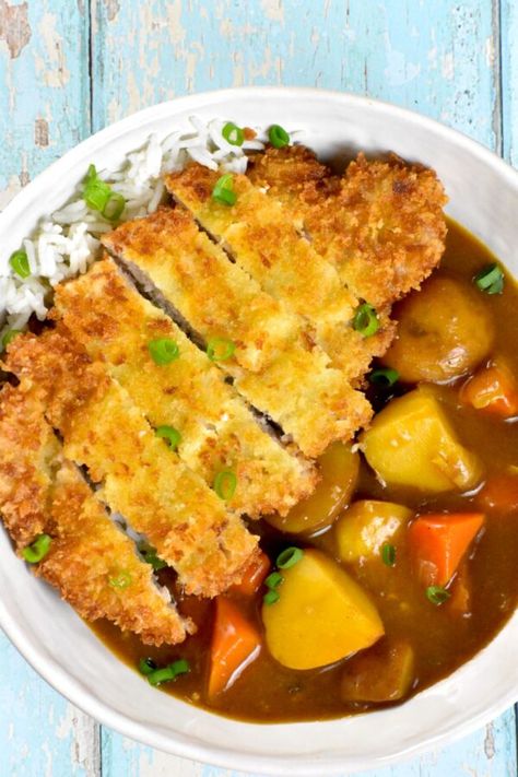 Katsu Curry - GypsyPlate Best Asian Recipes, Hoisin Chicken, Pork Cutlet, Katsu Curry, Jamaican Curry, Curry Ingredients, Healing Recipes, Easy Asian Recipes, Easy Asian