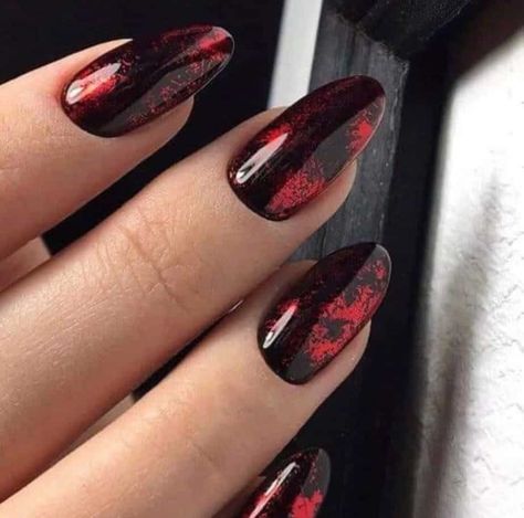 Red Nail Art, Her Nails, Red Nail Designs, Black Nail Designs, Black Nail, Foil Nails, Gorgeous Nails, Acrylic Nail Designs, Nail Manicure