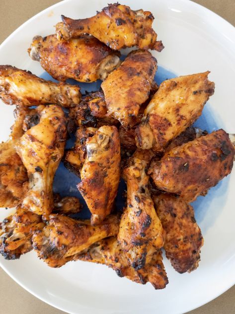 Italian Chicken Wings Baked, Italian Wings Recipe, Italian Dressing Marinated Chicken, Italian Chicken Wings, Italian Wings, Tomato Marinade, Italian Style Chicken, Wings Images, Oven Baked Chicken Wings