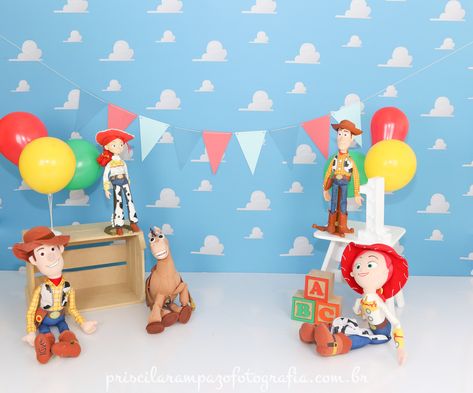 Baby Photography Backdrop, Toy Story Baby, Baby Backdrop, 1st Birthday Pictures, Baby Boy 1st Birthday Party, 1st Birthday Photoshoot, Baby Photo Editing, Toy Story Birthday Party, Baby Boy Photography