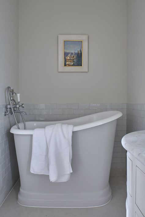 Albion's Small Deep Torre Bath Tub, finished in a subtly light grey Small Tubs, Manor House Interior, Fancy Bathroom, Best Kitchen Design, Tub Ideas, Tiny House Bathroom, Tiny Bathrooms, Bad Design, Tiny Bathroom