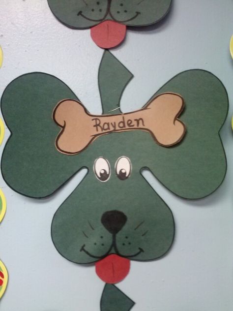 Shamrock dog Shamrock Puppy Craft, Puppy Crafts, Dog Crafts, Art Station, Dog Face, Animal Crafts, St Patrick’s Day, Four Leaf Clover, Kids Cards