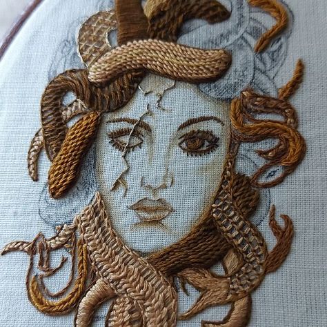 Medusa Embroidery, Embroidery Magic, Medusa Drawing, Embroidered Faces, Art Alevel, Diy Artwork, Hand Embroidery Art, August 11, Human Face