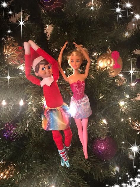 2018 Day 15 Ballet with Barbie! Good luck Aubrianna at your dance recital! Elf On The Shelf Barbie, Girl Elf, Elf Ideas, Dance Recital, Barbie Girl, On The Shelf, Elf On The Shelf, Good Luck, Elf