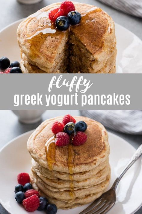 Fluffy Pancakes Recipe, Easy Yummy Breakfast, Easy Breakfast Smoothies, Greek Yogurt Pancakes, Fluffy Pancake Recipe, Yogurt Pancakes, Pancakes Breakfast, Yummy Healthy Breakfast, Pancake Recipe Easy