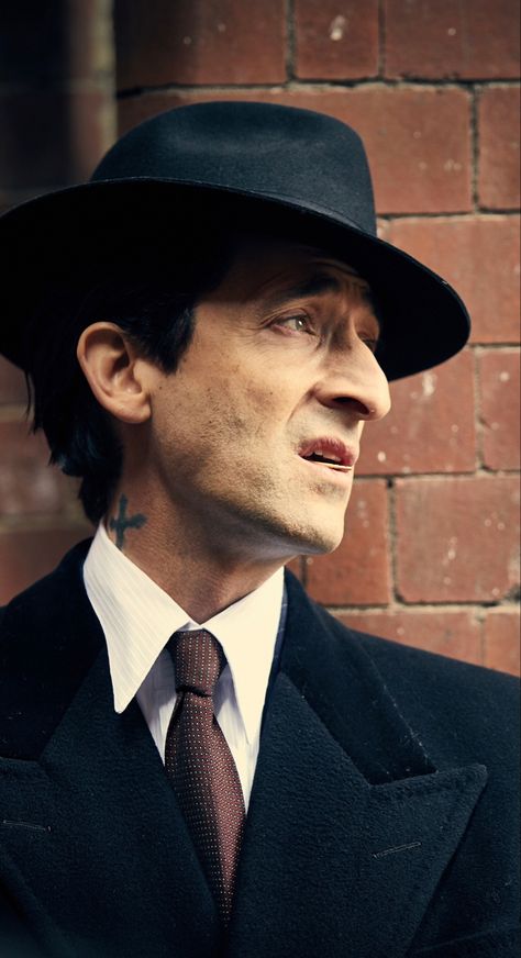 Peaky Blinders Luca Changretta, Adrien Brody Peaky Blinders, Luca Changretta Tattoo, Luca Changretta Wallpaper, Peaky Blinders Alfie, Luca Changretta, Capa Dark, Anime Basket, Peaky Blinders Series