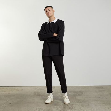 The Premium-Weight Rugby Shirt Black – Everlane Mens Rugby Shirts, Tee Shirt Outfit, Shirt Outfit Men, Easy Dressing, Men's Wardrobe, Rugby Shirt, Simple Dresses, Black Long Sleeve, Shirt Outfit