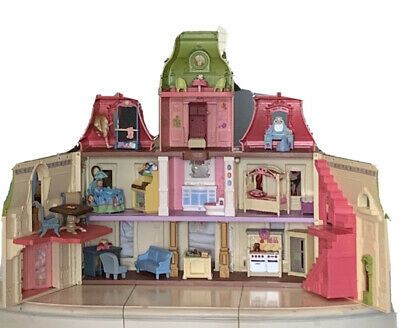 Fisher Price Loving Family Doll House, Grand Mansion, Furniture Led, Fisher Price Loving Family, Loving Family Dollhouse, 2010s Nostalgia, Vintage Fisher Price, Loving Family, Fisher Price