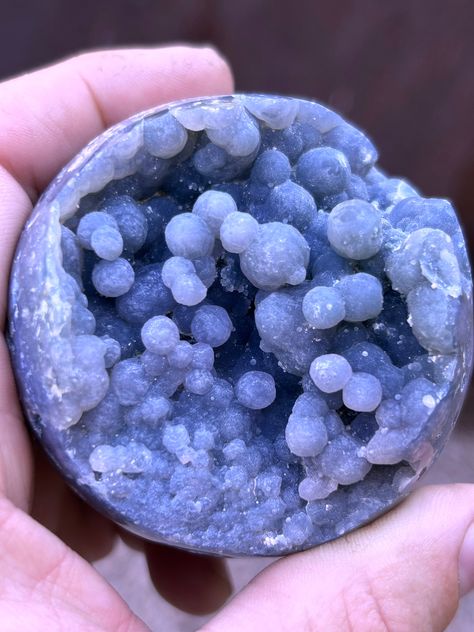 Prettiest Crystals, Lounge Designs, Zen Home Decor, Crystals Gems, Grape Agate, Nice Nails, Orgone Energy, Pretty Rocks, Chandler Az