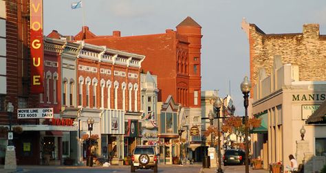 Manistee...Miss this place. Mackinaw Island Michigan, Michigan City Indiana, Manistee Michigan, Street Musicians, Petoskey Michigan, Upper Peninsula Michigan, Michigan Vacations, Michigan City, Vintage Michigan