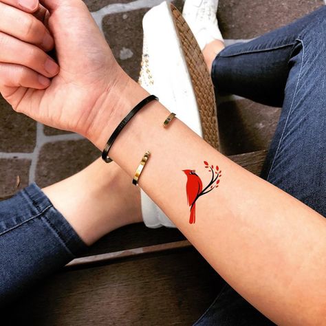 Red Bird Tattoo, Small Cardinal Tattoo, Red Bird Tattoos, Cardinal Tattoos, Tattoo Diy, Shape Tattoo, Custom Temporary Tattoos, Muster Tattoos, Geniale Tattoos