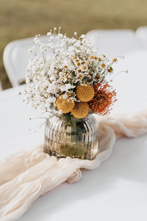 Luke + Jenny, a Jubilant Backyard Wedding — Alicia Lucia Photography: Albuquerque and Santa Fe New Mexico Wedding and Portrait Photographer Wedding Moss Centerpieces, Mini Fall Flower Arrangements, Simple Low Budget Wedding, Oil Lamps Wedding Centerpieces, Flowers For Engagement Party, Boho Dried Floral Centerpieces, Short Vases With Flowers, Vintage Glass Centerpieces Wedding, Fruit Wedding Decoration