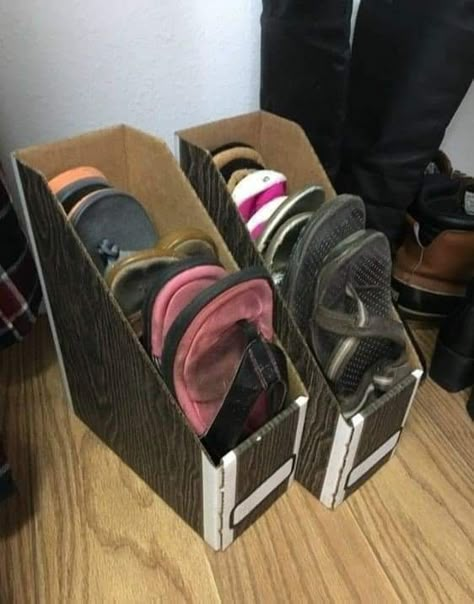 Upcycle Organization, Flip Flop Organizer, Diy Spice Storage, Cereal Boxes Diy, Cereal Box Organizer, Shoe Organization Diy, Diy Drawer Dividers, Diy Drawer Organizer, Recycle Cardboard Box