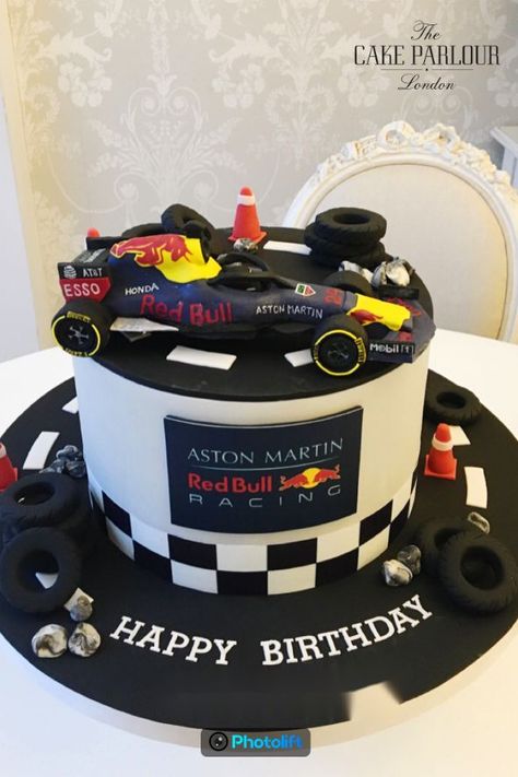 Red Bull Cake, Ferrari Cake, Birth Cakes, 17. Geburtstag, Cars Birthday Cake, London Cake, Funny Birthday Cakes, Mini Cakes Birthday, Car Cake