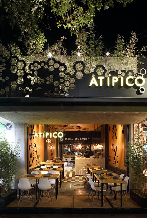 Atipico Polanco - Boutique de Arquitectura Ideas Para Restaurantes Decoracion, Coffee Restaurant Design, Restaurant Exterior Design, Cafe Exterior, Outdoor Restaurant Design, Restaurant Exterior, Bar Interior Design, Cafe Shop Design, Cool Restaurant